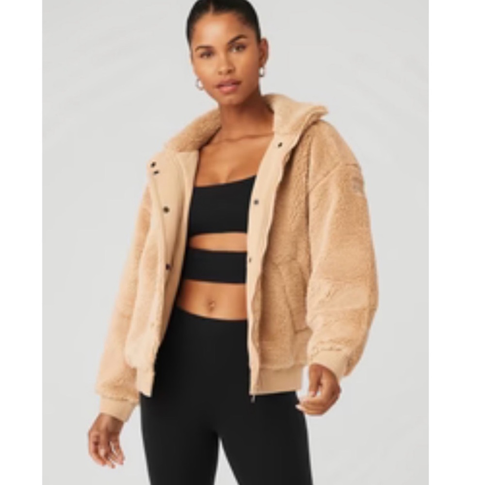 Alo Yoga varsity Sherpa Jacket